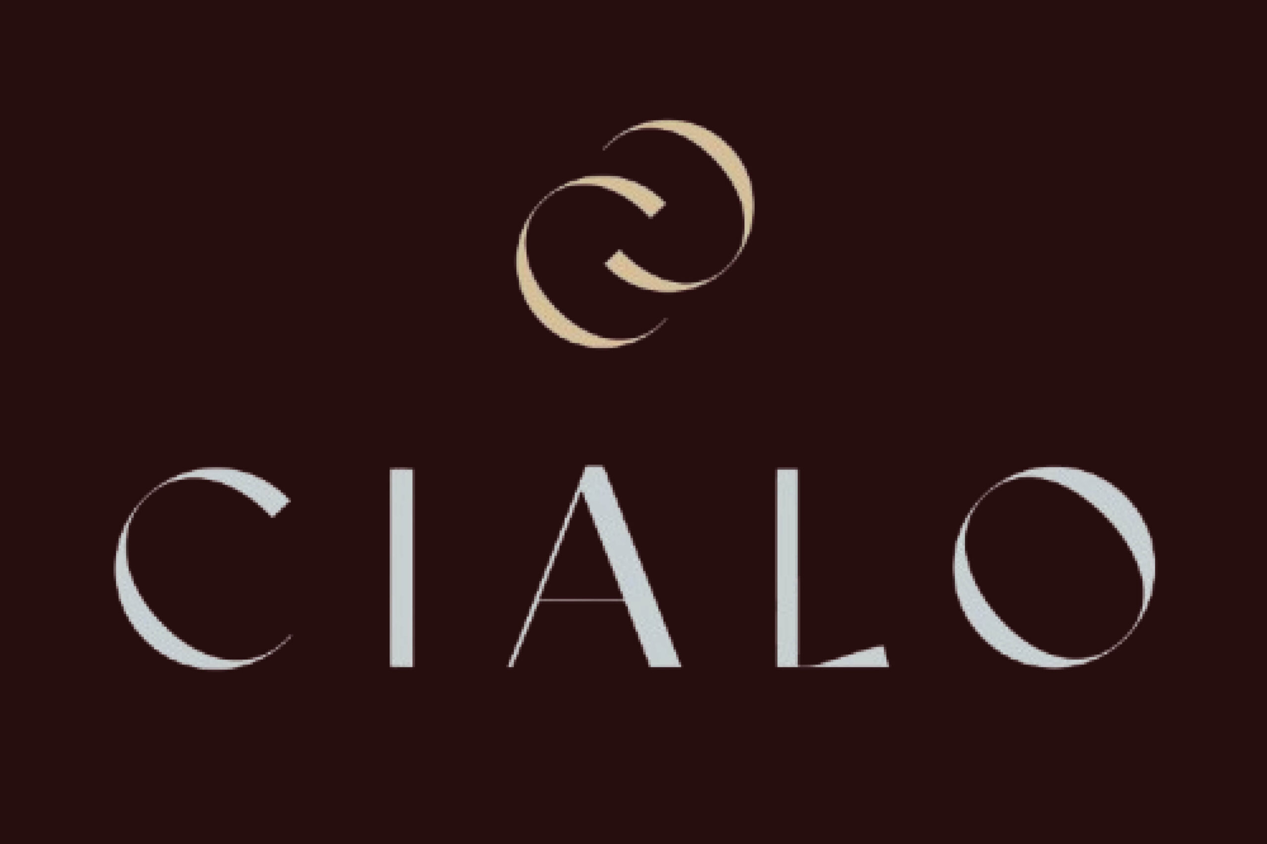 Cialo - aesthetic treatment table