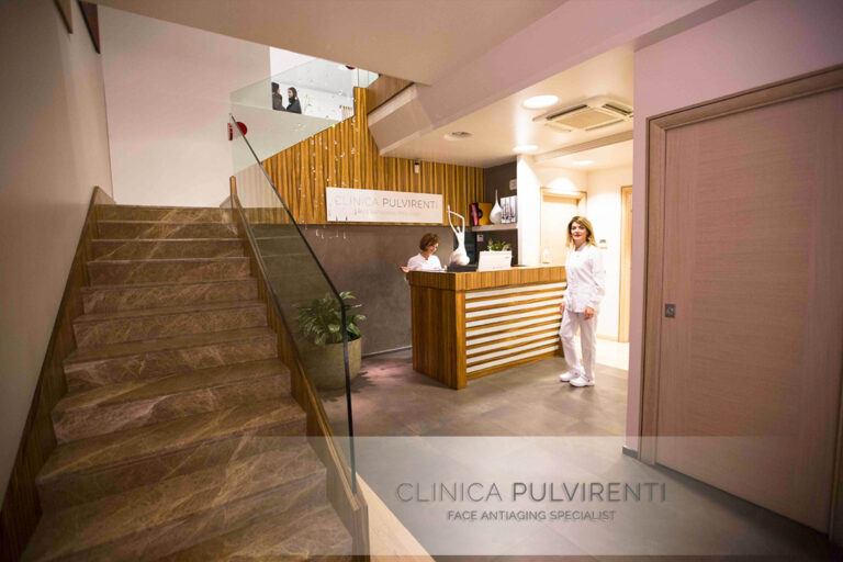 Clinica Pulvirenti - aesthetic treatment table